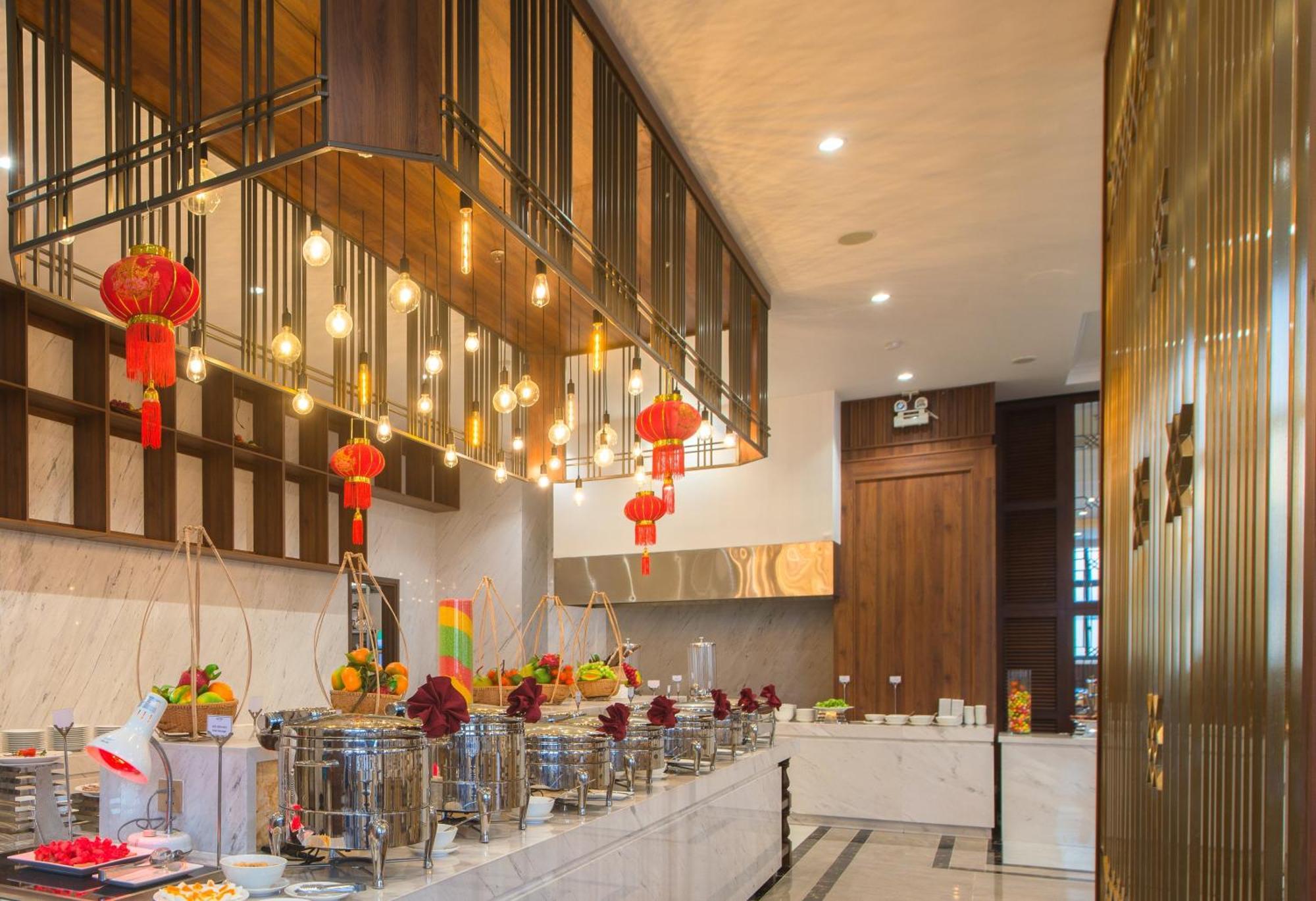 Daphovina Hotel Nha Trang Exterior photo
