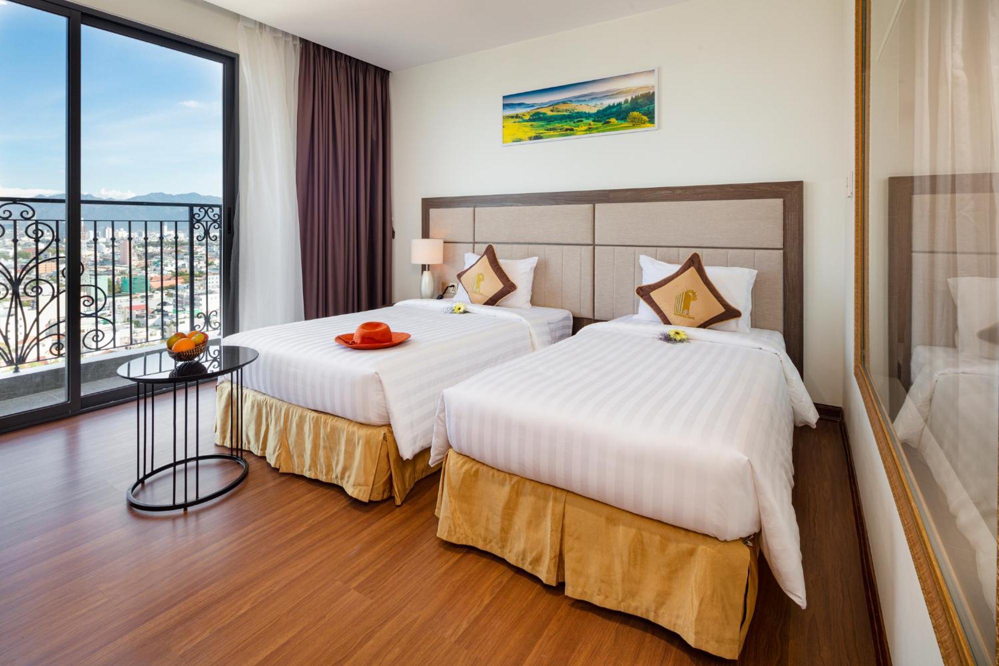 Daphovina Hotel Nha Trang Exterior photo